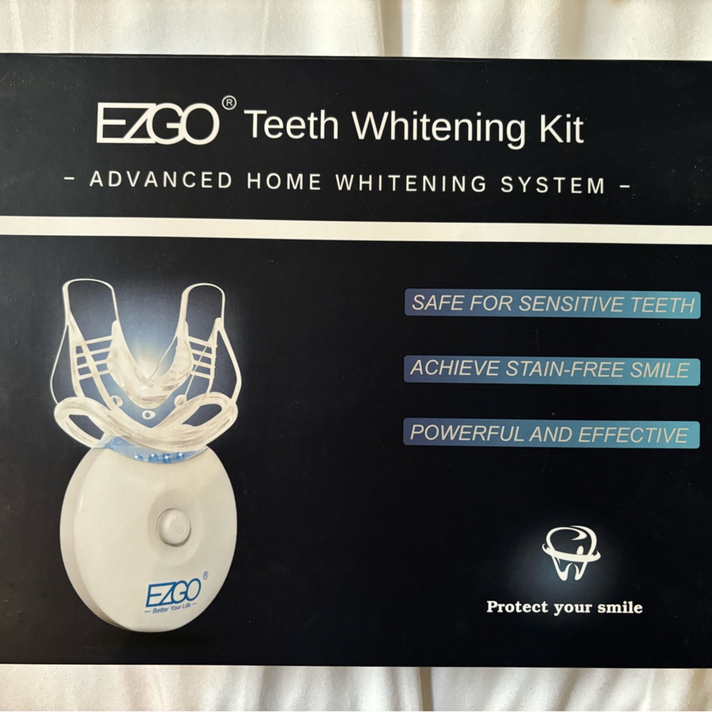 EZGO ADVANCED TEETH WHITENING KIT WITH LED